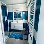 Menton Front De Au Dernier Etage De 95m2 Avec Terrasse De 70m2