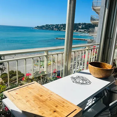 Menton Front De Au Dernier Etage De 95m2 Avec Terrasse De 70m2 Apartment *